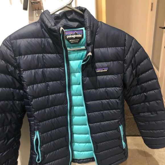 Patagonia Women’s Down Jacket - Picture 1 of 3